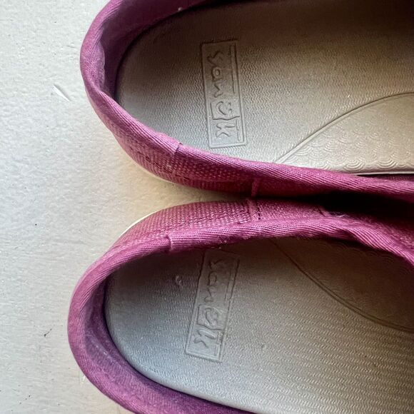 Sanuk Katlash Red Burgundy Fabric Slip On Flat Sneaker Shoes Pointed Toes US 5 - Picture 14 of 16
